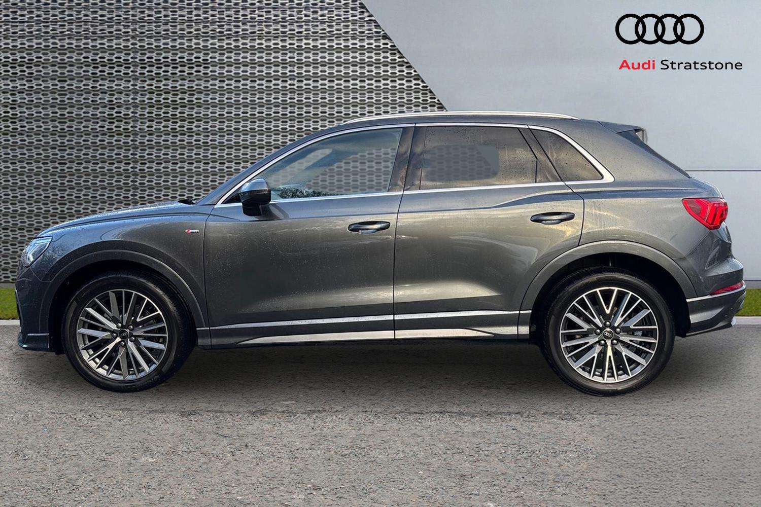 Used Audi Q3 2025 for sale - 76692051: Photo 8