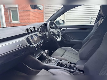 Used Audi Q3 2023 for sale - 75535261: Photo