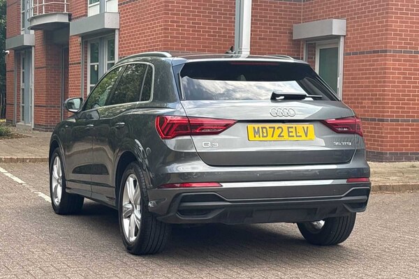 Used Audi Q3 2023 for sale - 75535261: Photo 3