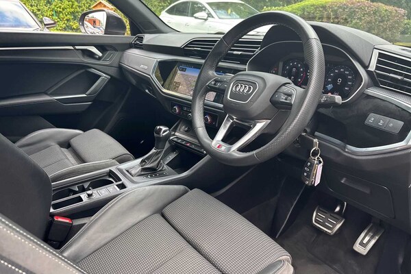 Used Audi Q3 2023 for sale - 75535261: Photo 6