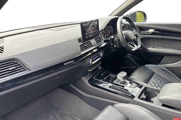 Used Audi Q5 2023 for sale - 76125704: Photo 2
