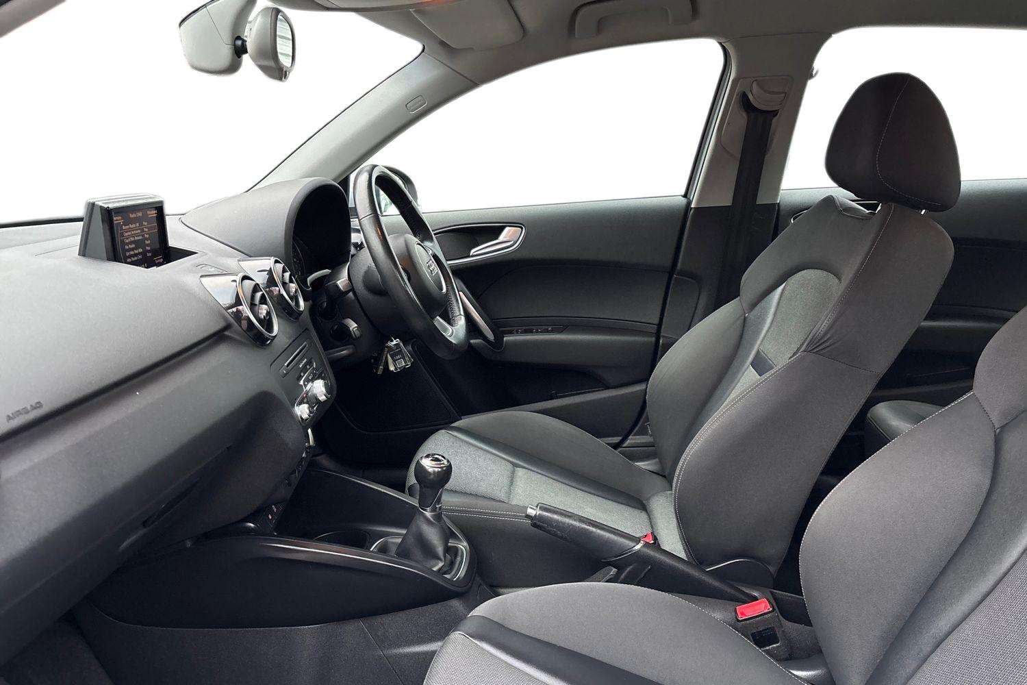 Used Audi A1 2017 for sale - 77068671: Photo 21