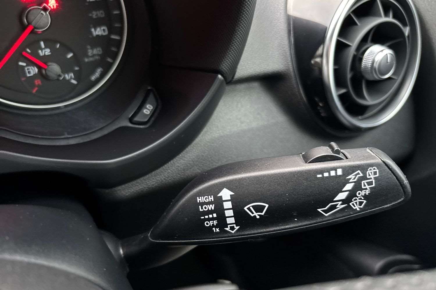 Used Audi A1 2017 for sale - 77068671: Photo 34