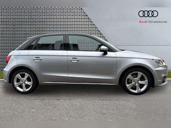Used Audi A1 2017 for sale - 77068671: Photo