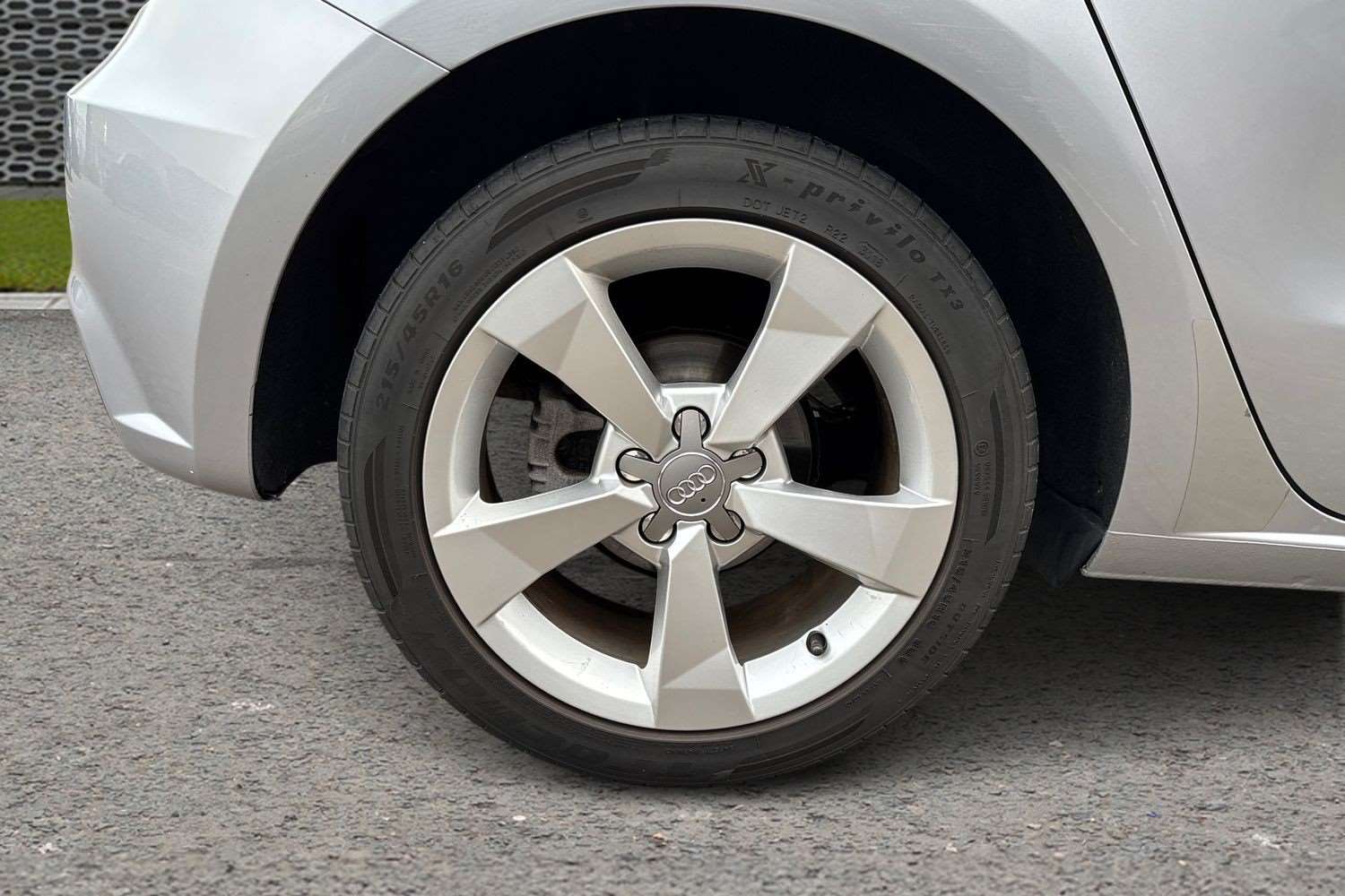 Used Audi A1 2017 for sale - 77068671: Photo 9