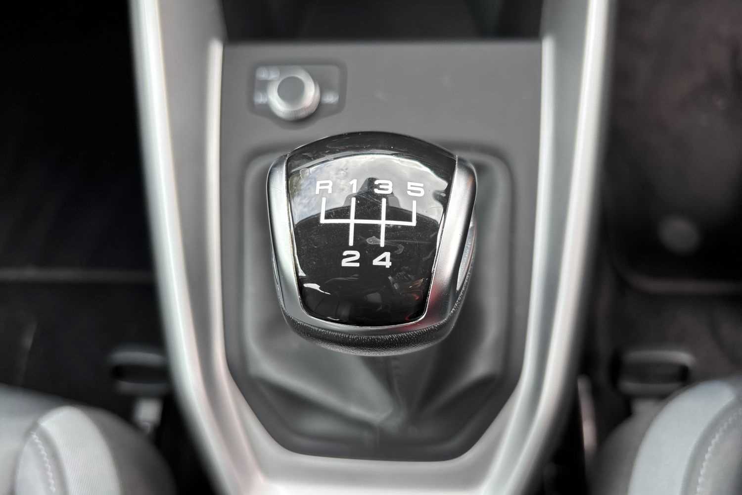 Vehicle 33