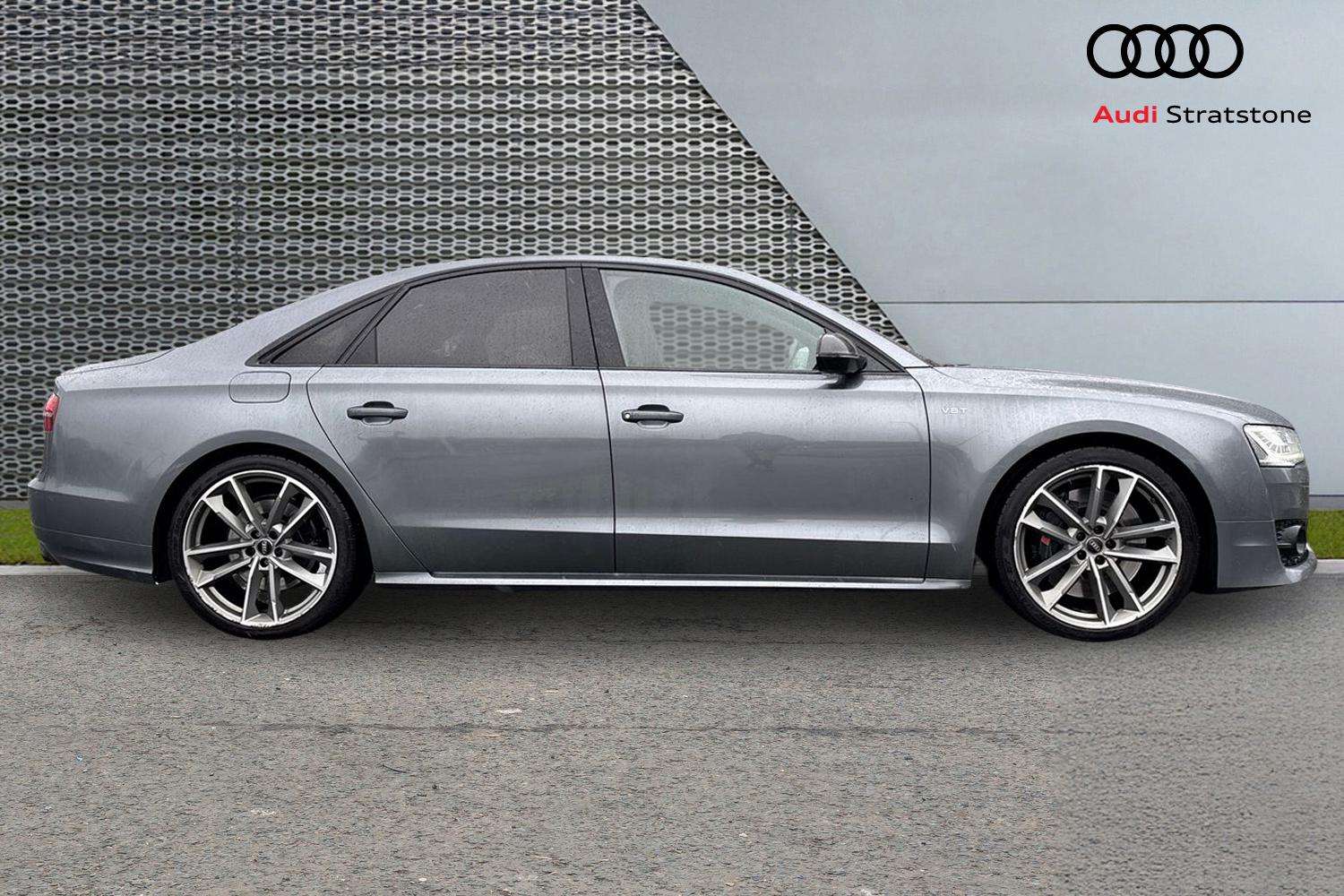Used Audi A8 2017 for sale - 77472679: Photo 4