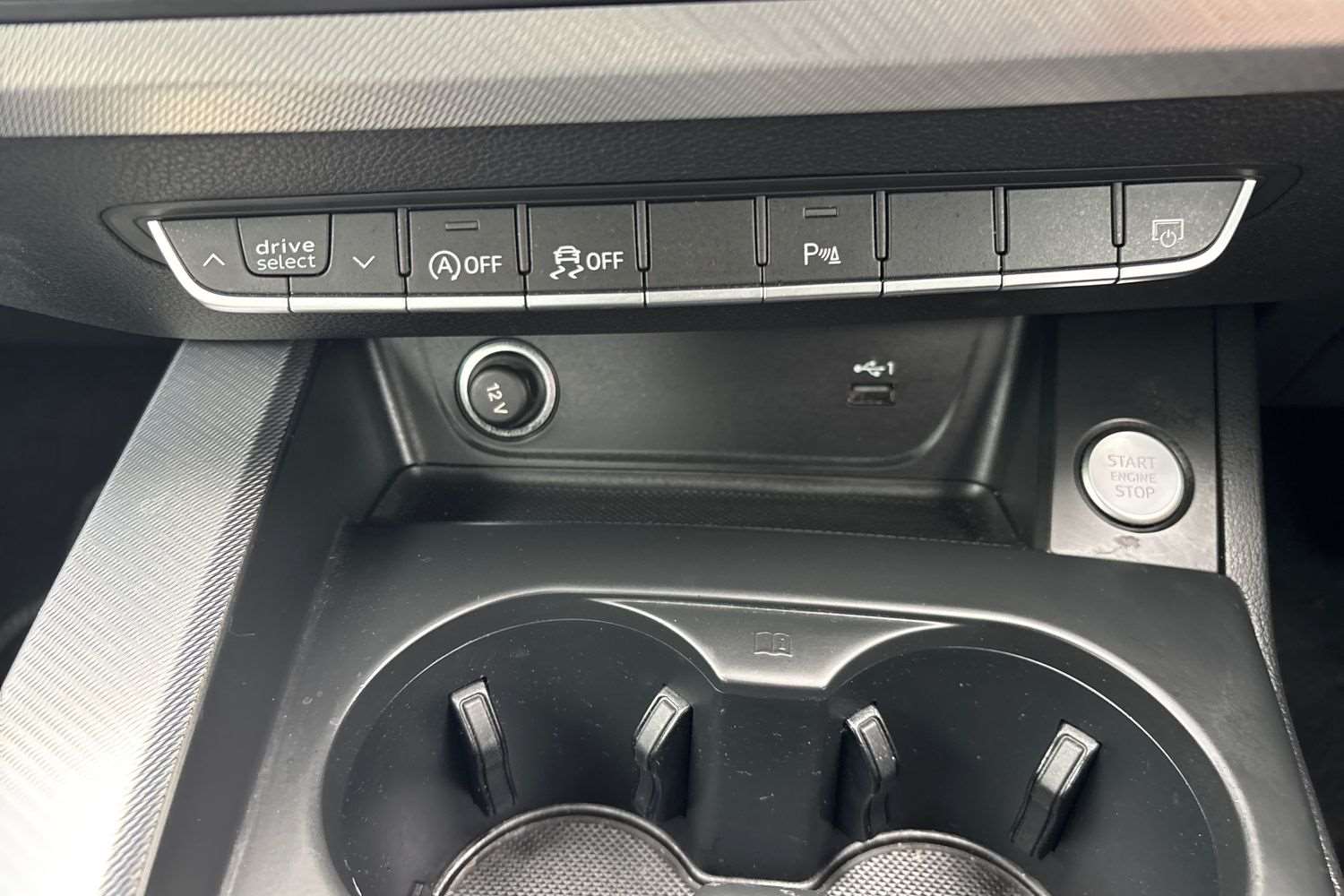 Used Audi A4 2021 for sale - 76242377: Photo 33