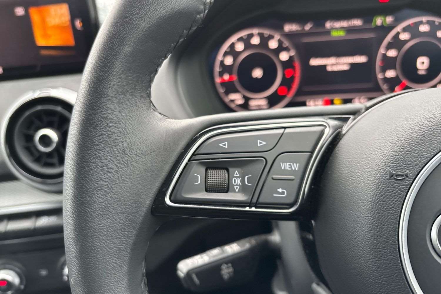 Used Audi Q2 2023 for sale - 77894474: Photo 16