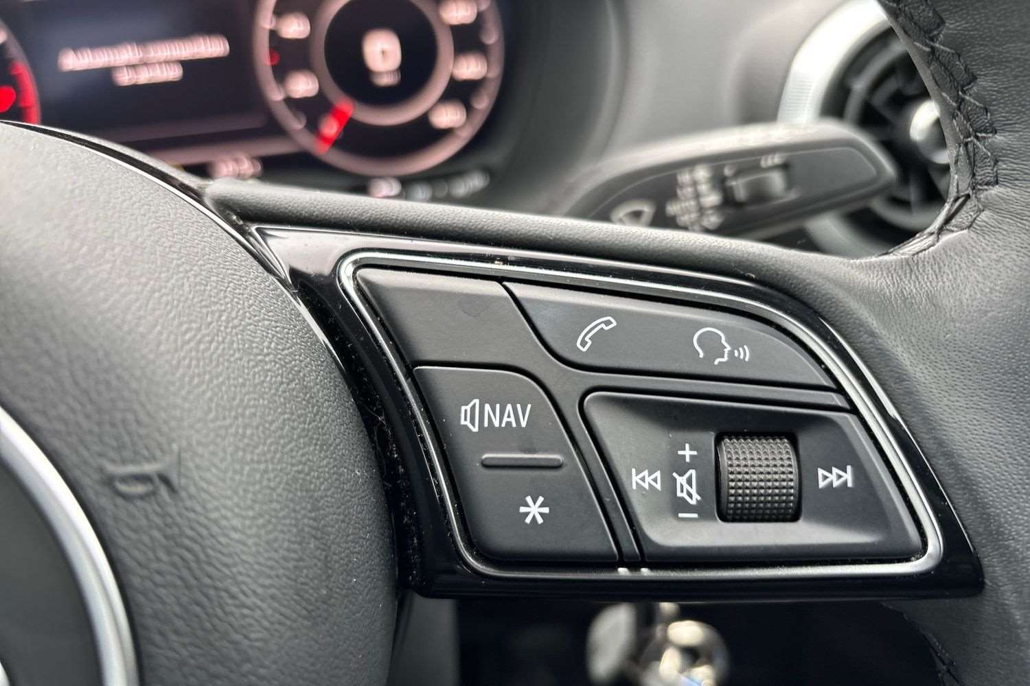 Used Audi Q2 2023 for sale - 77894474: Photo 17