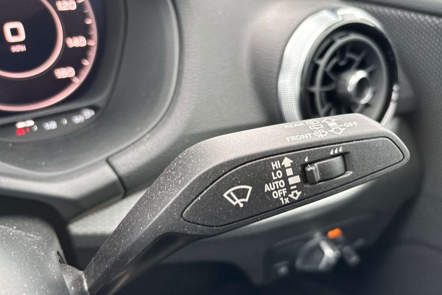 Used Audi Q2 2023 for sale - 77894474: Photo 33