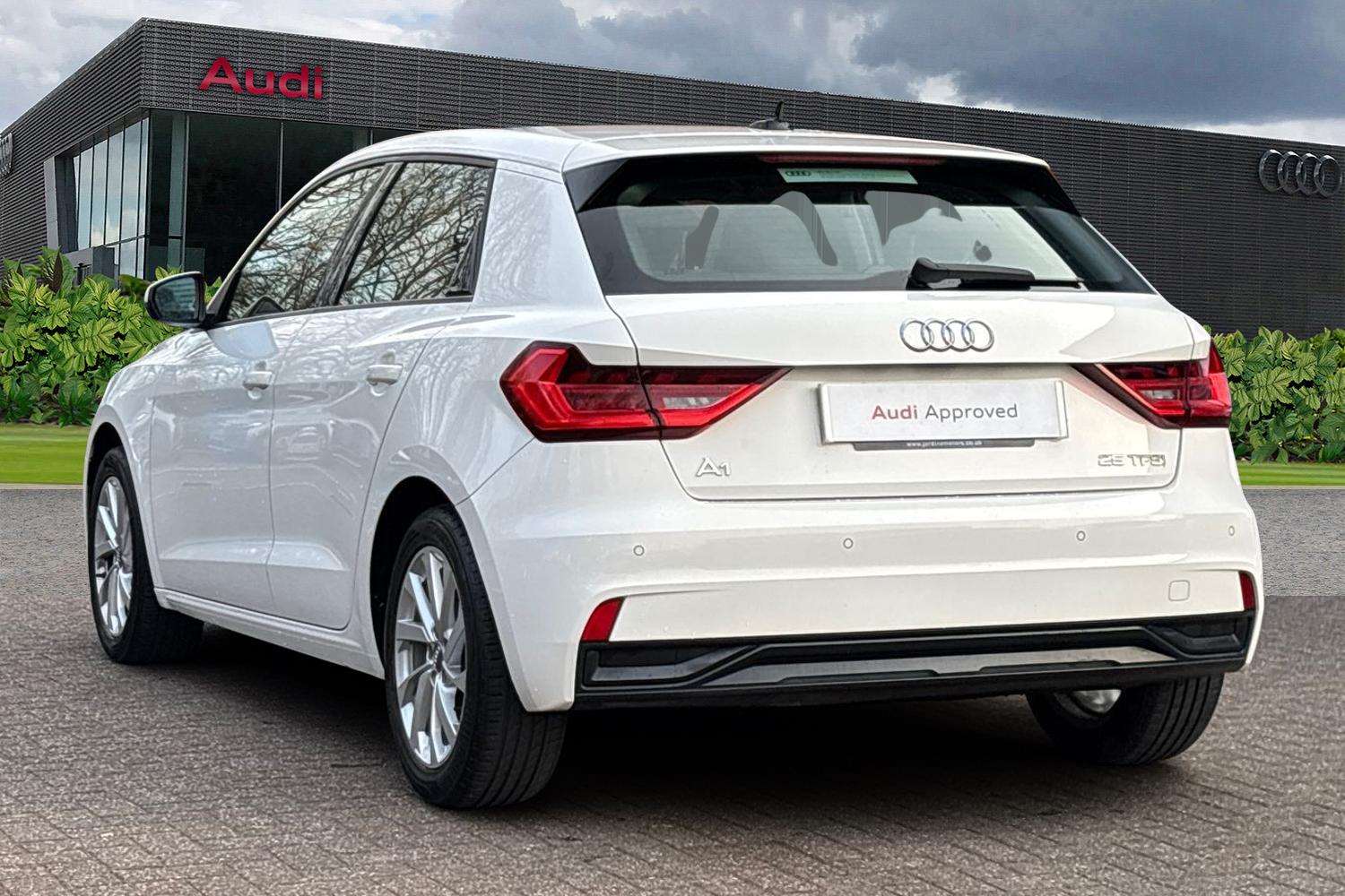 Used Audi A1 2024 for sale - 77686629: Photo 3