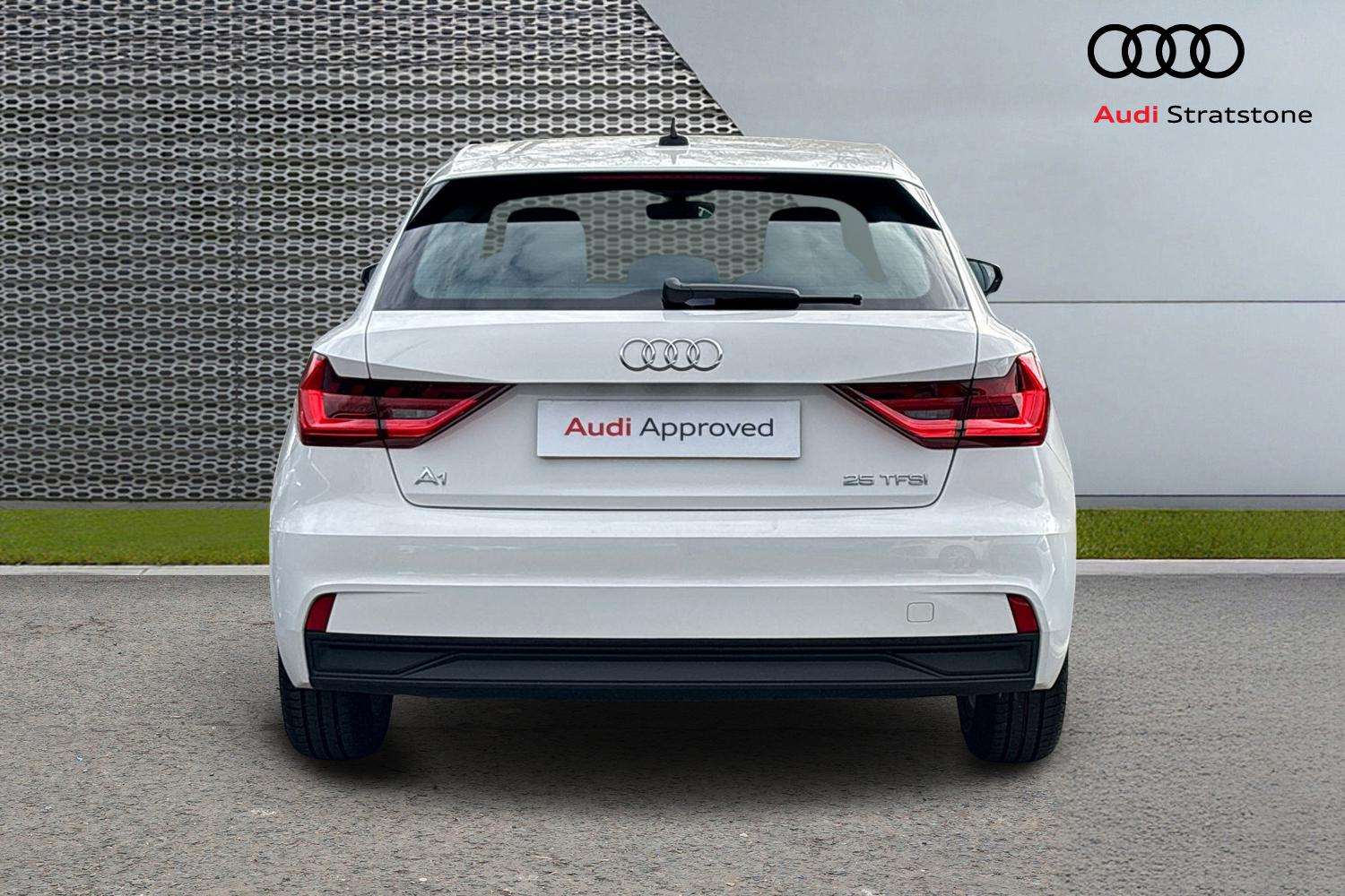 Used Audi A1 2023 for sale - 77674752: Photo 8