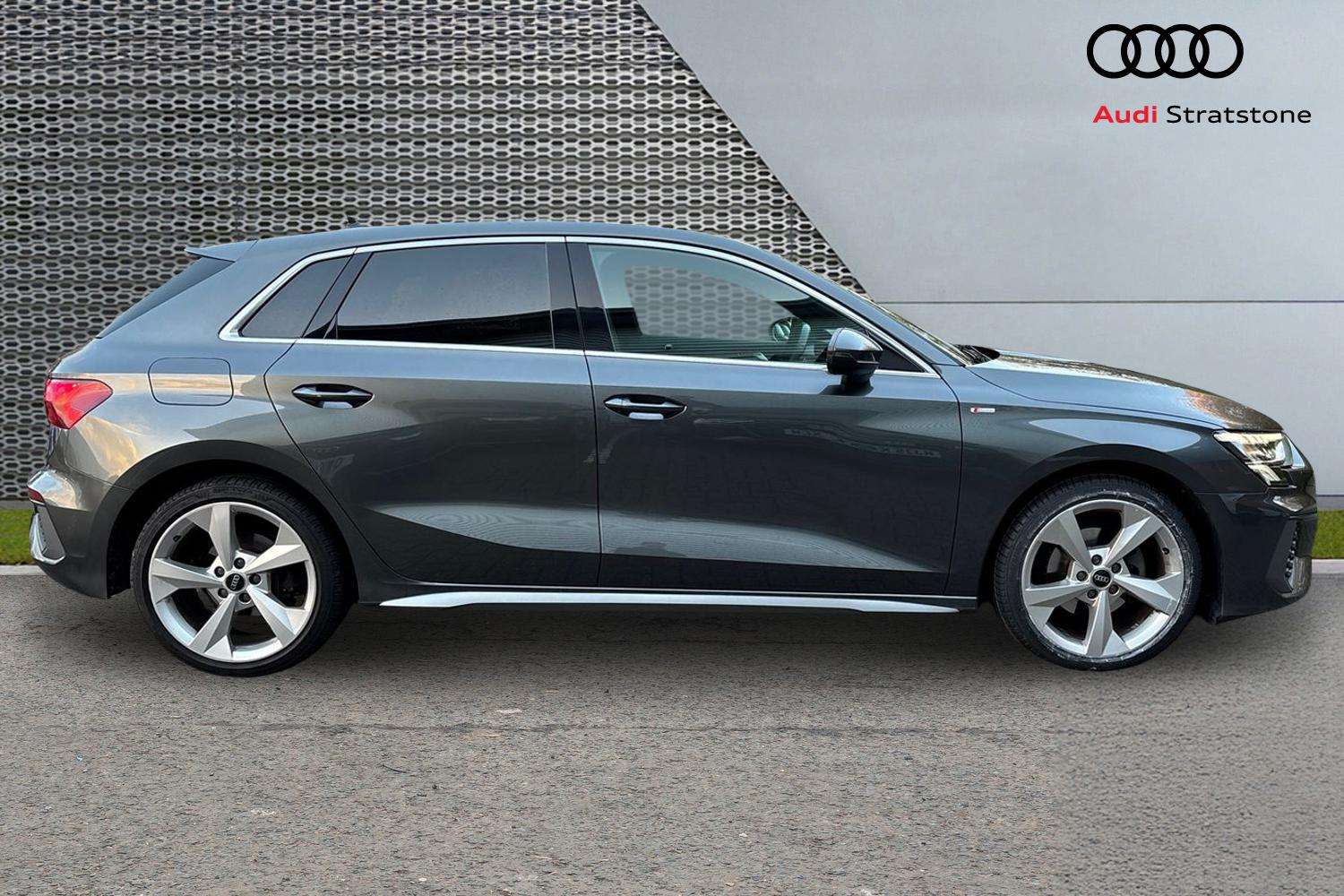 Used Audi A3 2023 for sale - 76421262: Photo 4