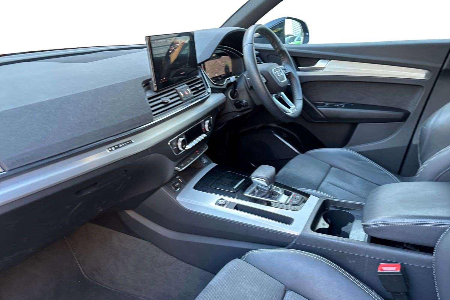 Used Audi Q5 2022 for sale - 76475925: Photo 2