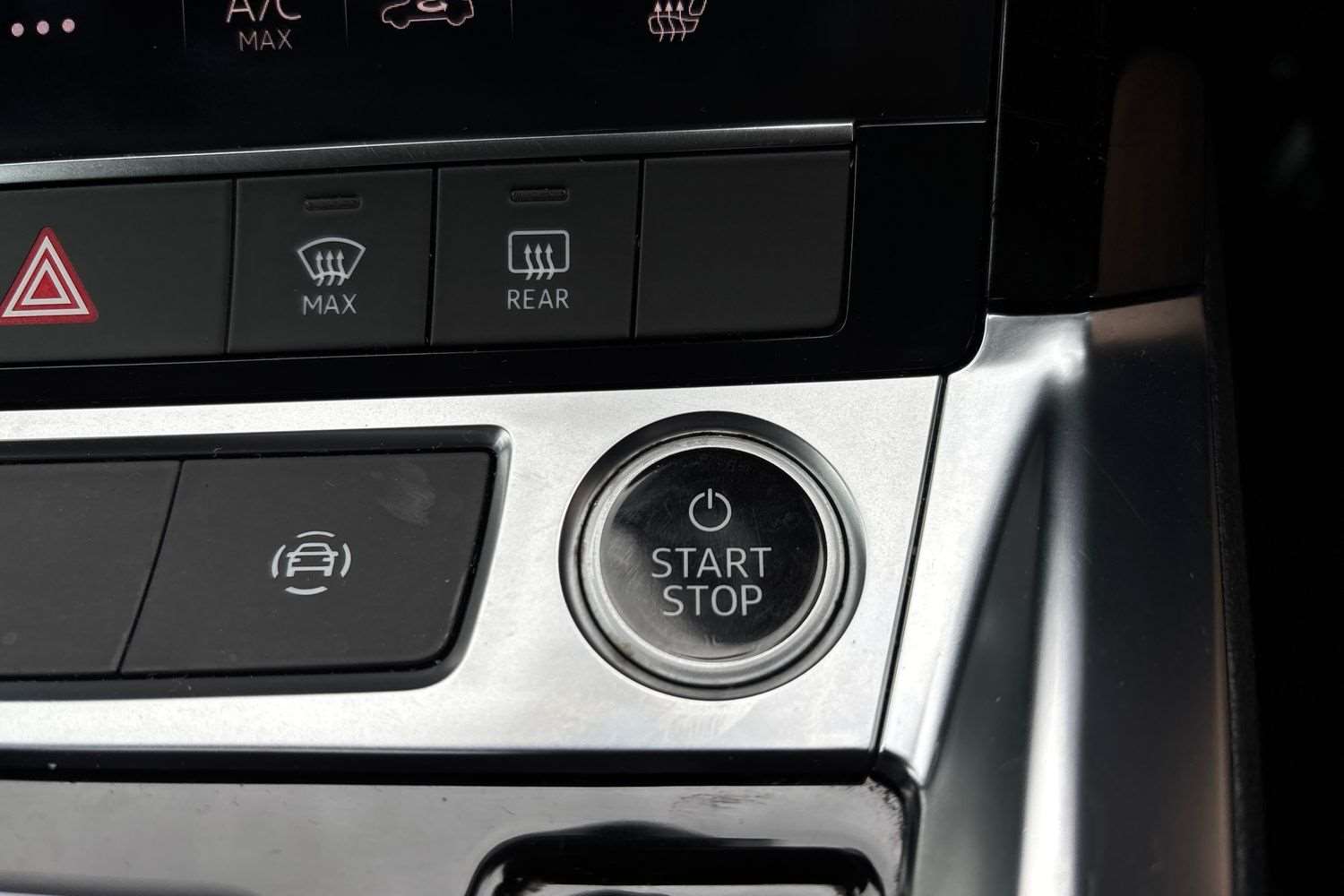 Used Audi e-tron 2020 for sale - 77686678: Photo 29