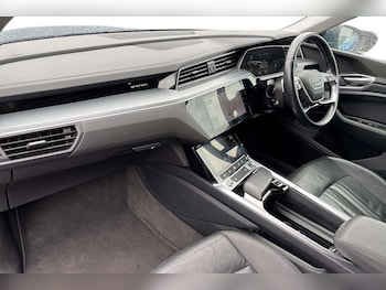 Used Audi e-tron 2020 for sale - 77686678: Photo