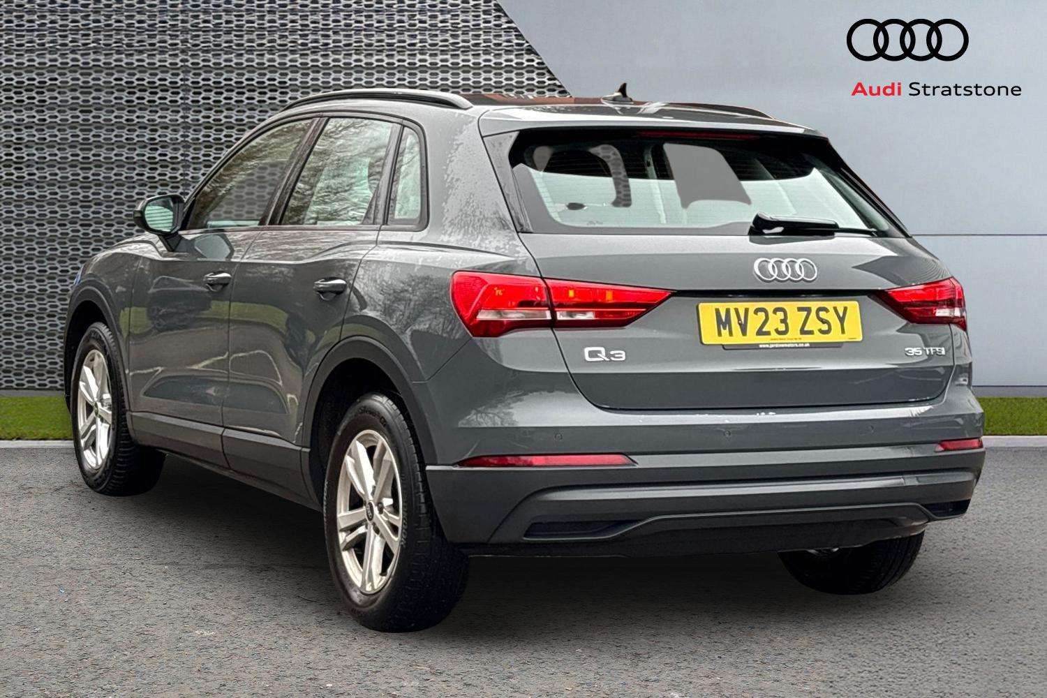Used Audi Q3 2023 for sale - 77257373: Photo 3