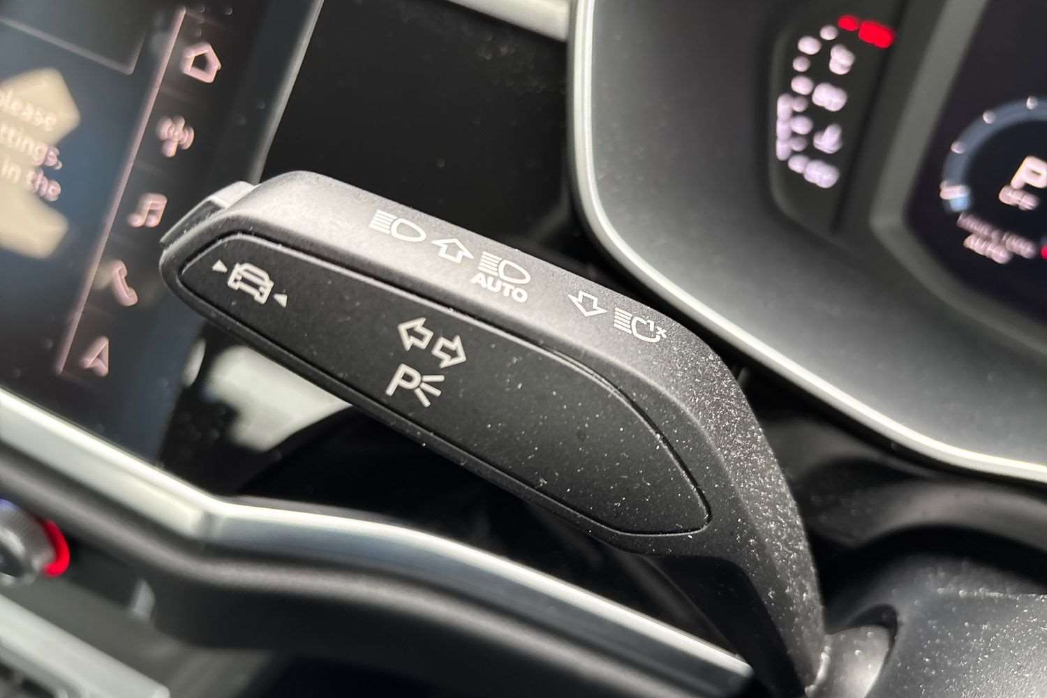 Used Audi Q3 2023 for sale - 77257373: Photo 34