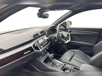 Used Audi Q3 2023 for sale - 79770772: Photo