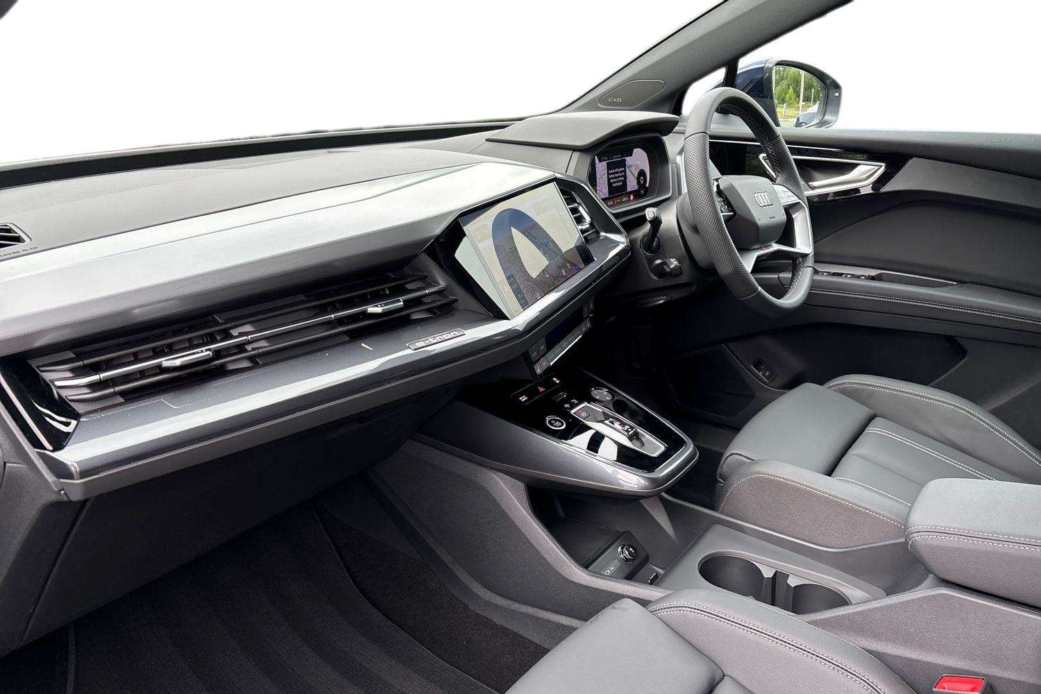 Used Audi Q4 e-tron 2025 for sale - 76435664: Photo 2