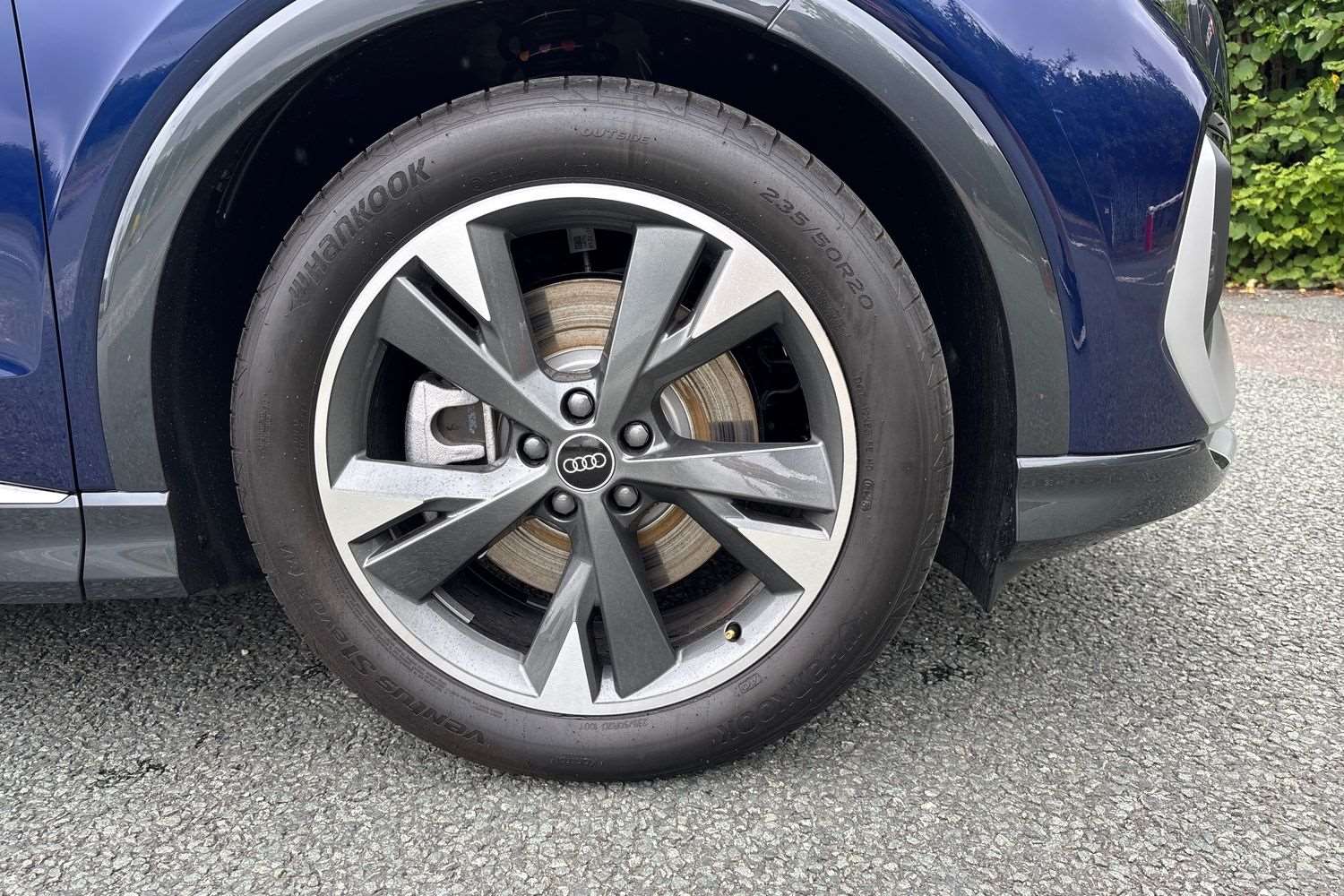 Used Audi Q4 e-tron 2025 for sale - 76435664: Photo 5