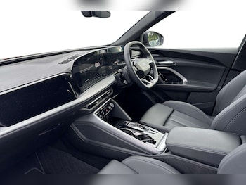 Used Audi Q5 2026 for sale - 79147757: Photo