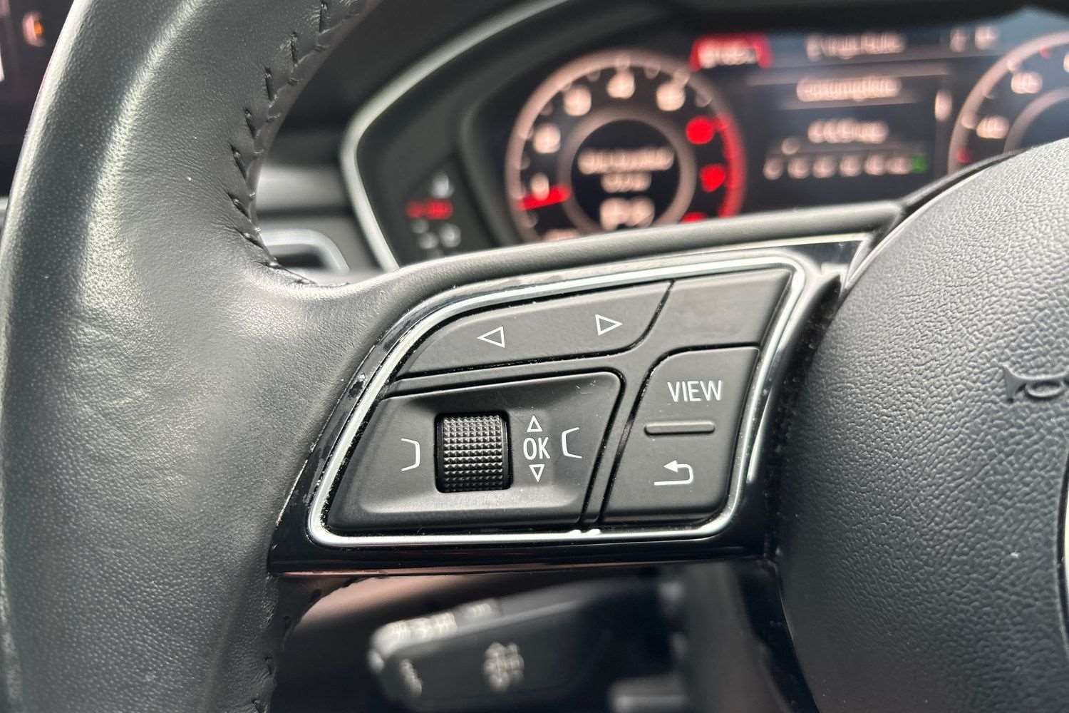 Used Audi A4 2018 for sale - 77373649: Photo 16