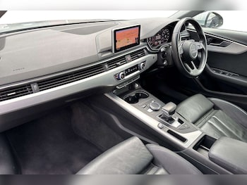 Used Audi A4 2018 for sale - 77373649: Photo