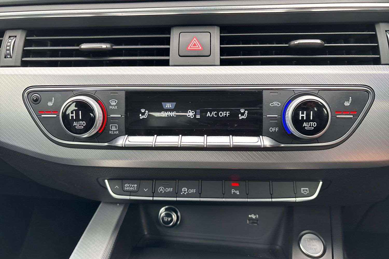 Used Audi A4 2018 for sale - 77373649: Photo 33