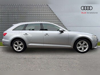 Used Audi A4 2018 for sale - 77373649: Photo