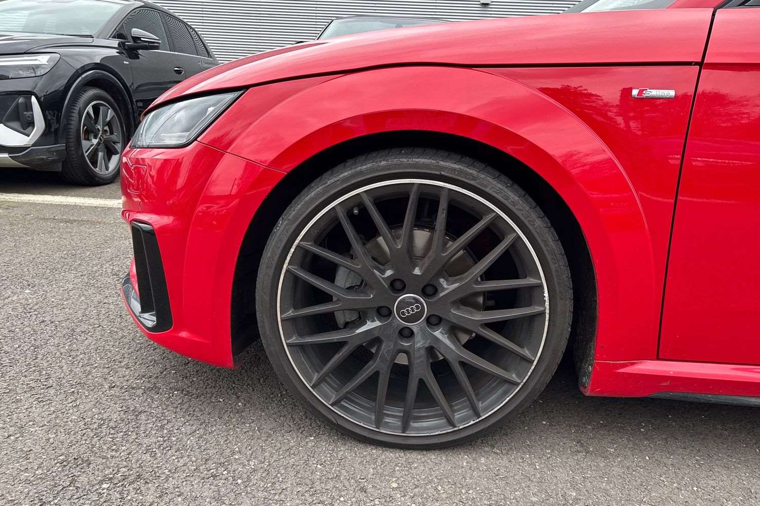 Used Audi Q4 e-tron for sale - 78118744: Photo 11