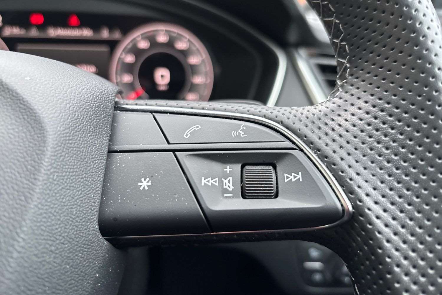 Used Audi Q5 2023 for sale - 76745962: Photo 17