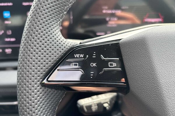 Used Audi Q6 e-tron 2025 for sale - 75699547: Photo 29