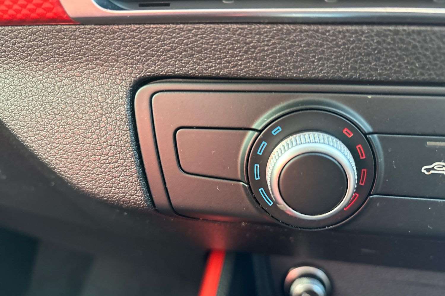 Used Audi Q2 2020 for sale - 77361538: Photo 28