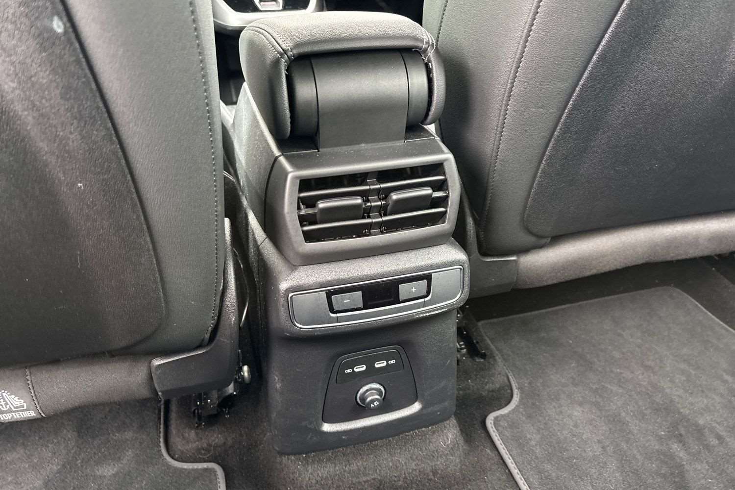 Used Audi Q4 e-tron 2024 for sale - 76902359: Photo 23