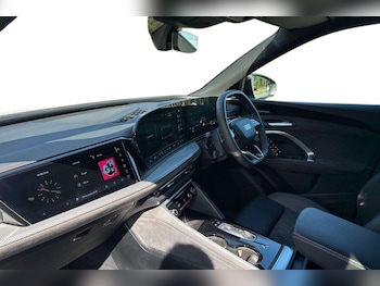 Used Audi Q5 2025 for sale - 79511652: Photo