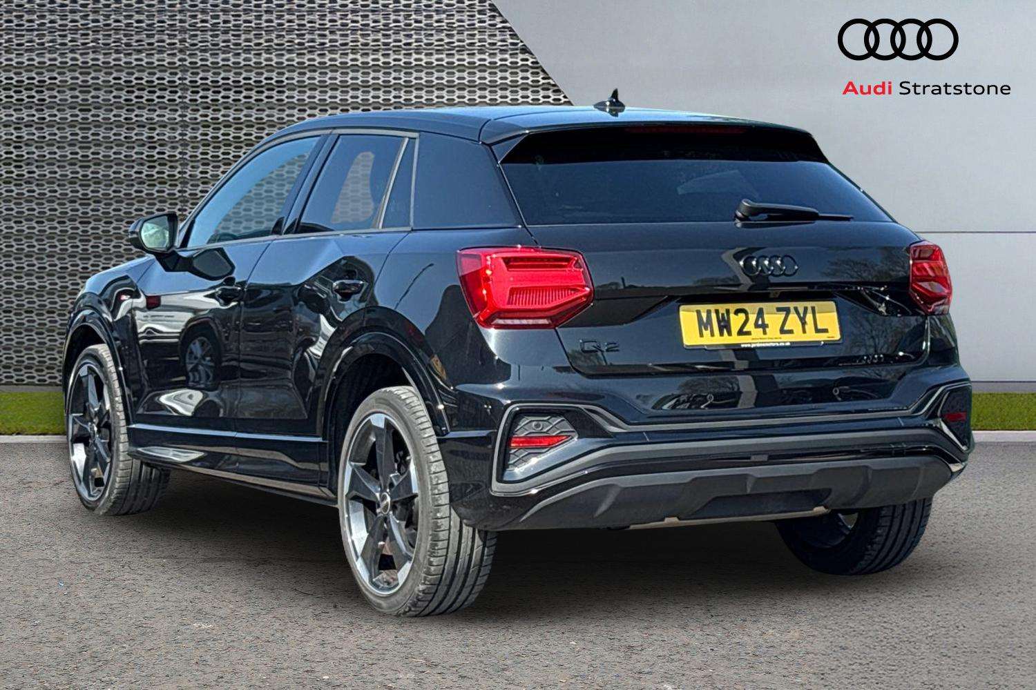 Used Audi Q2 2024 for sale - 78173488: Photo 3