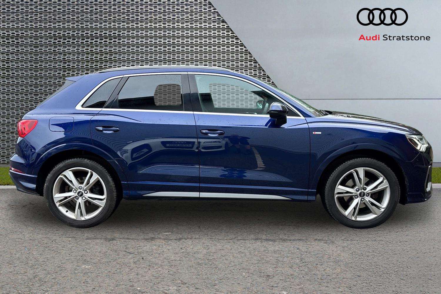 Used Audi Q3 2022 for sale - 76390730: Photo 4