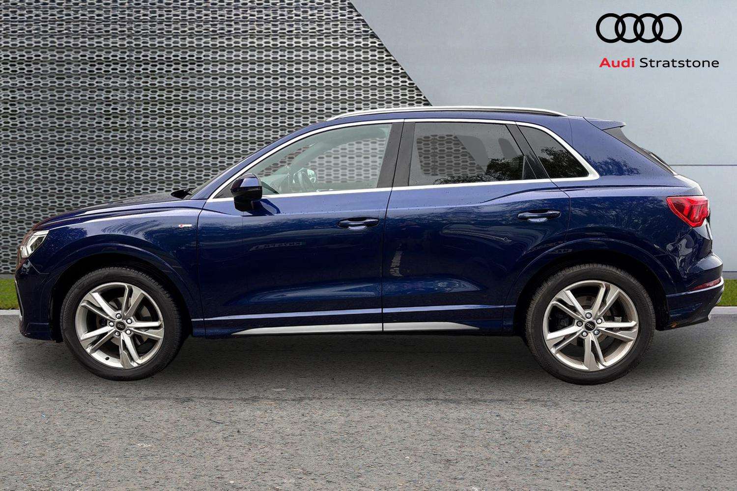 Used Audi Q3 2022 for sale - 76390730: Photo 8