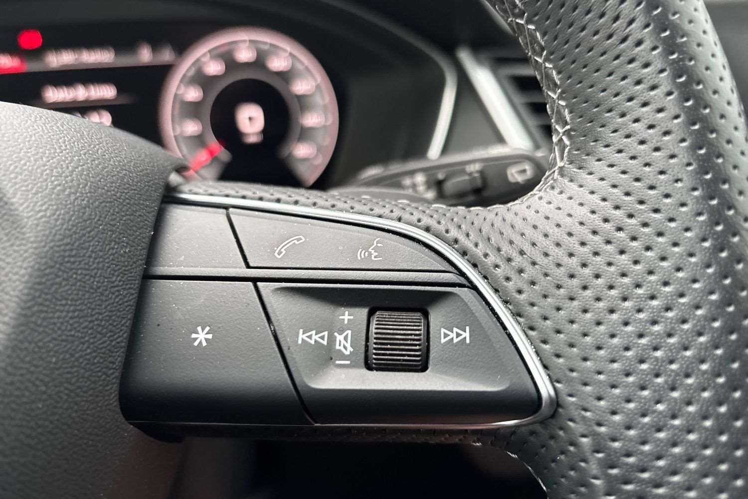 Used Audi Q5 2024 for sale - 76475845: Photo 17