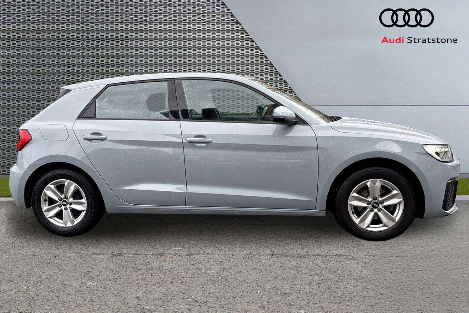 Used Audi A1 2021 for sale - 76745984: Photo 4