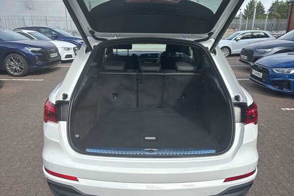 Used Audi Q3 2023 for sale - 75592385: Photo 11