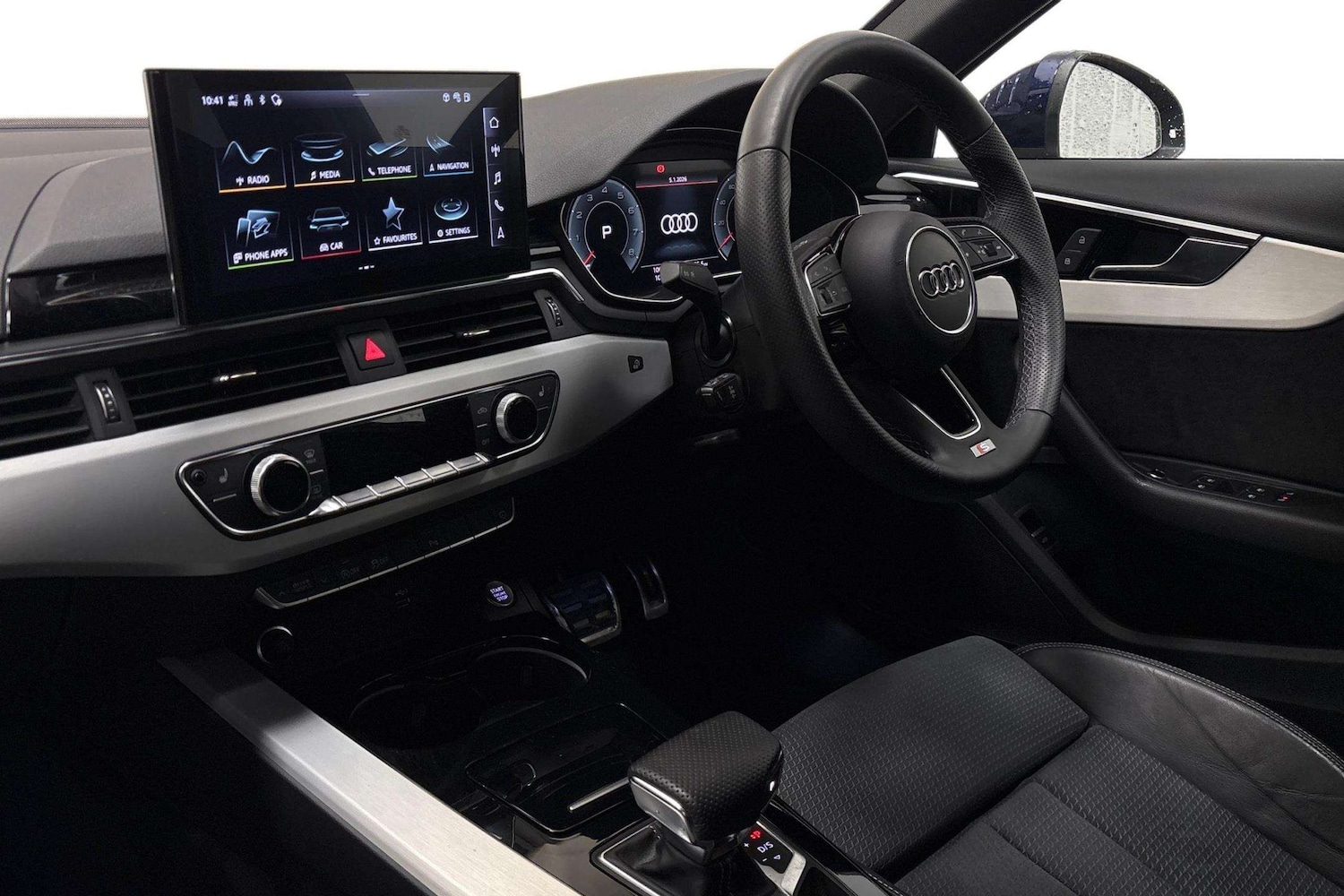 Used Audi A4 2023 for sale - 77540683: Photo 2