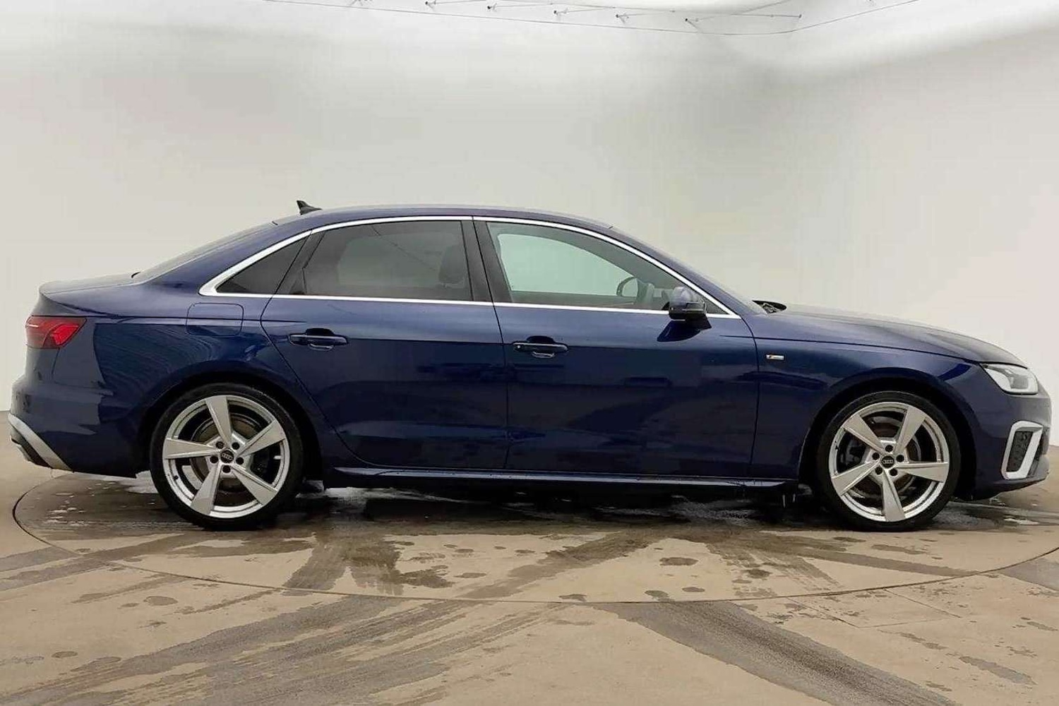 Used Audi A4 2023 for sale - 77540683: Photo 4