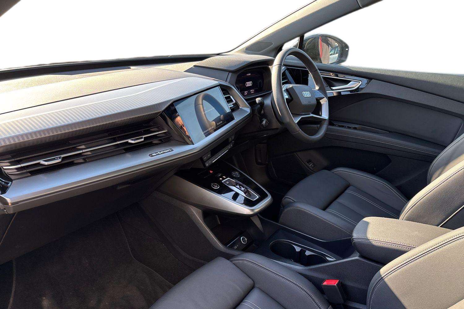 Used Audi Q4 e-tron 2025 for sale - 77810854: Photo 2