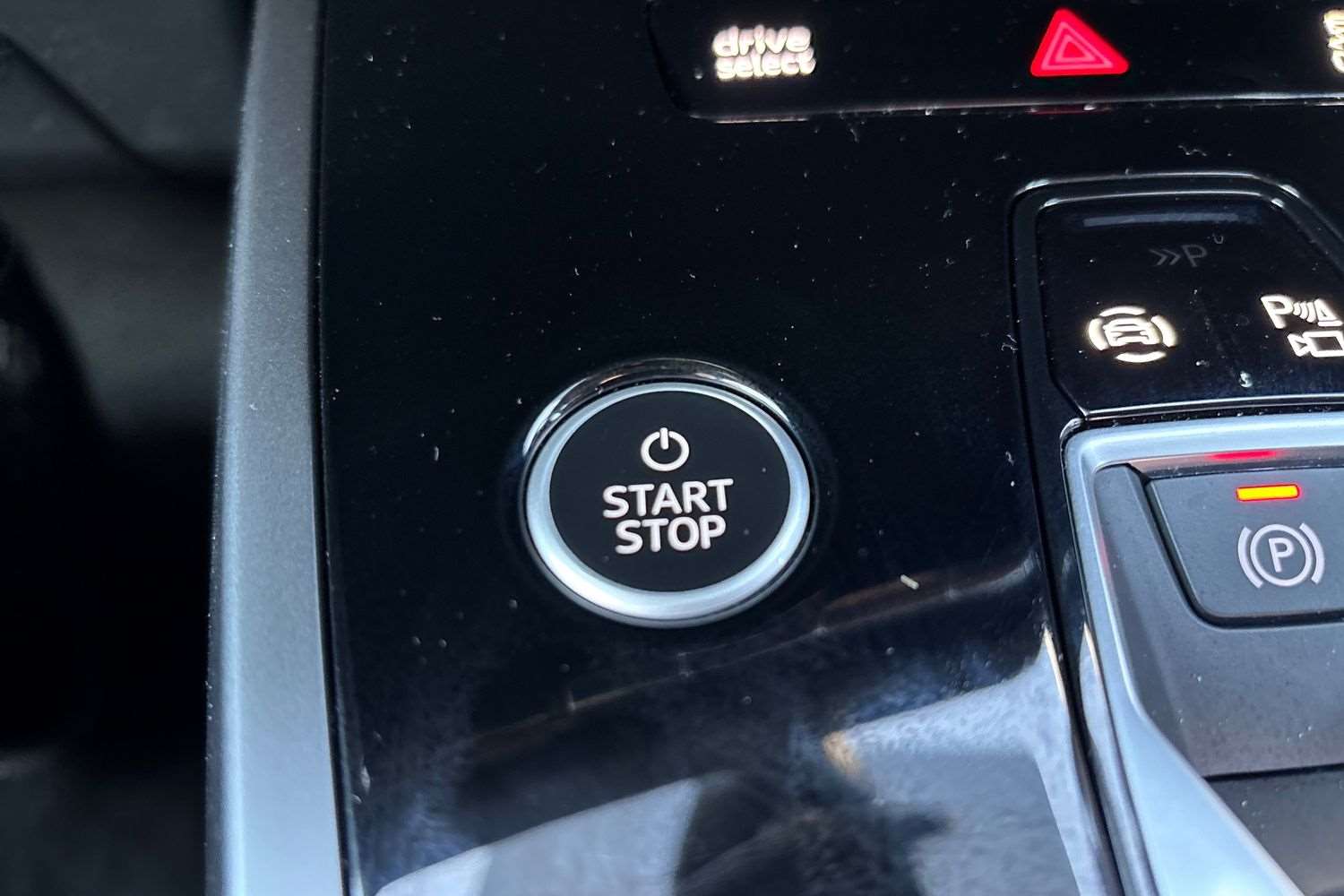 Used Audi Q4 e-tron 2025 for sale - 77810854: Photo 29