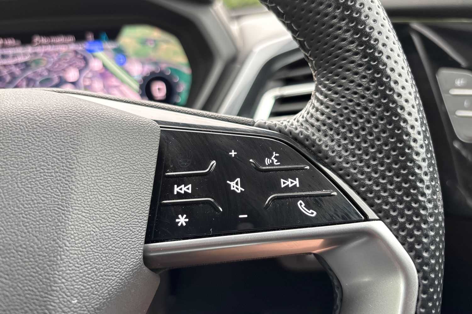 Used Audi Q4 e-tron 2024 for sale - 77032257: Photo 30