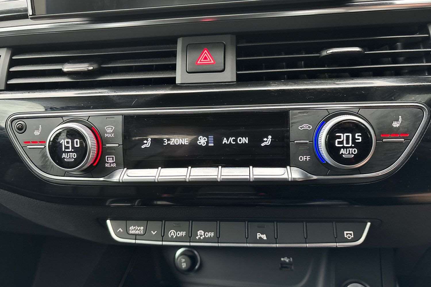 Used Audi A4 2023 for sale - 77333974: Photo 33