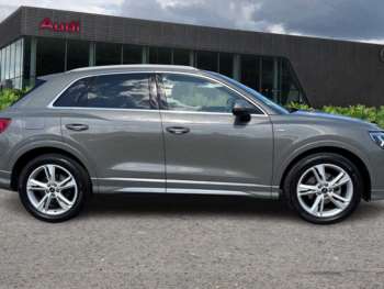 Used Audi Q3 2023 for sale - 75143502: Photo